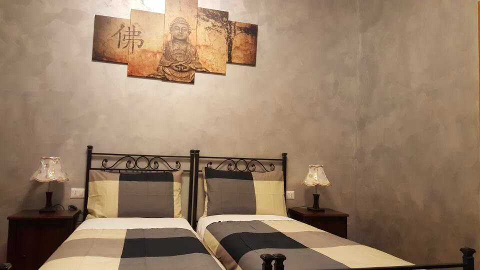 Rome Napoleone Rooms Exterior photo